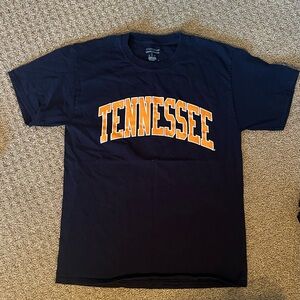 Medium champion university of Tennessee shirt